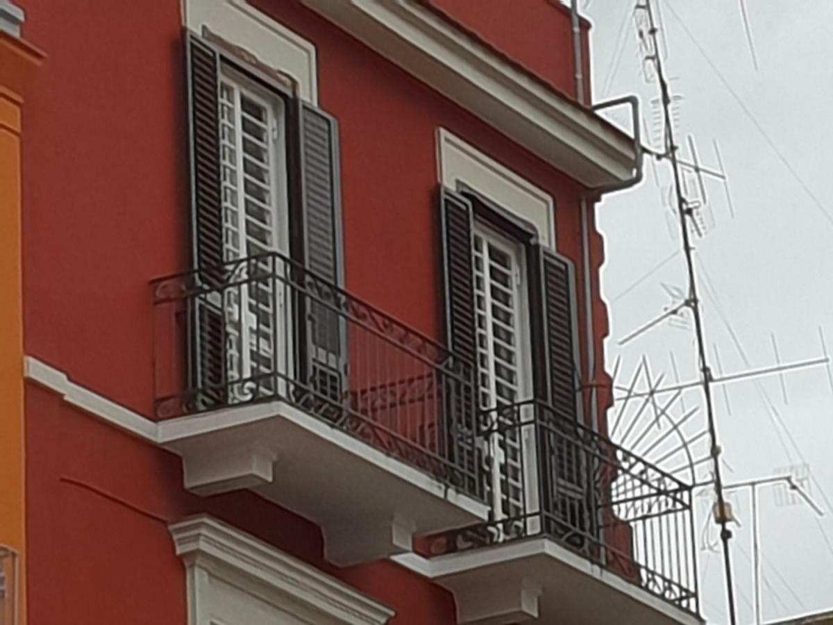 Cconforthotels Appartamento Crispi Bari Exteriér fotografie